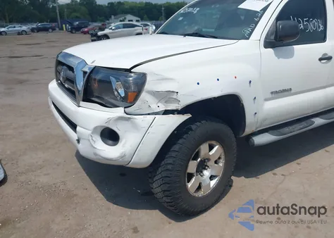 2009 Toyota Tacoma z USA, uszkodzony, nr VIN 5TEUX42N09Z649405